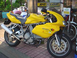 DUCATIは渋滞が苦手です・・ DSC06534.jpg