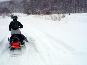 ここから先、雪が深くなるんです・・・ DSC07566.jpg