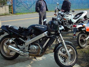BROS650とhonet600 DSC08479.jpg