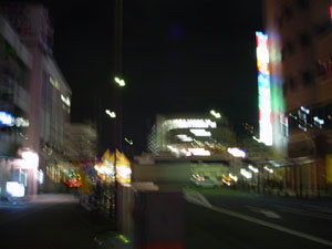 湘南台駅前 12時超えるとけっこう暗い DSC08736.jpg